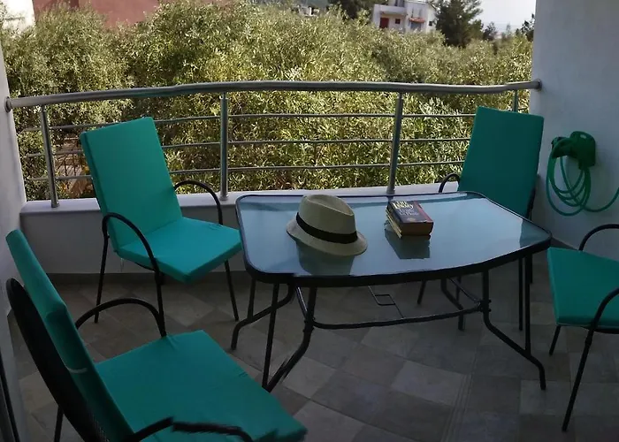 Koula 2-dimos Ποτός